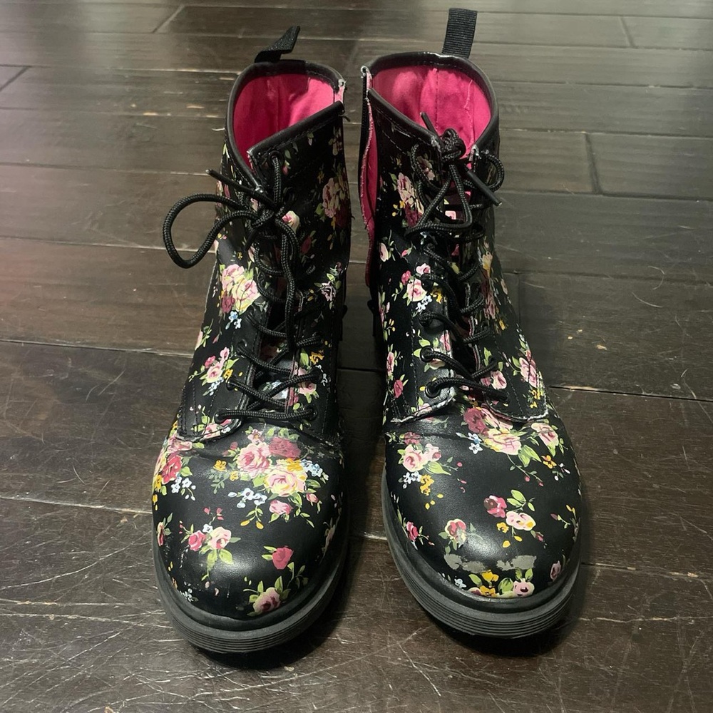 Cherokee Pink Floral Combat Boots